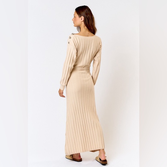 924. Ribbed Shoulder Button Detail Sweater Maxi Dress in Cream - Picture 5 of 5